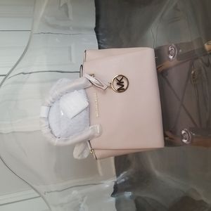 💎 Rare 💎Michael Kors Maxine soft pink purse